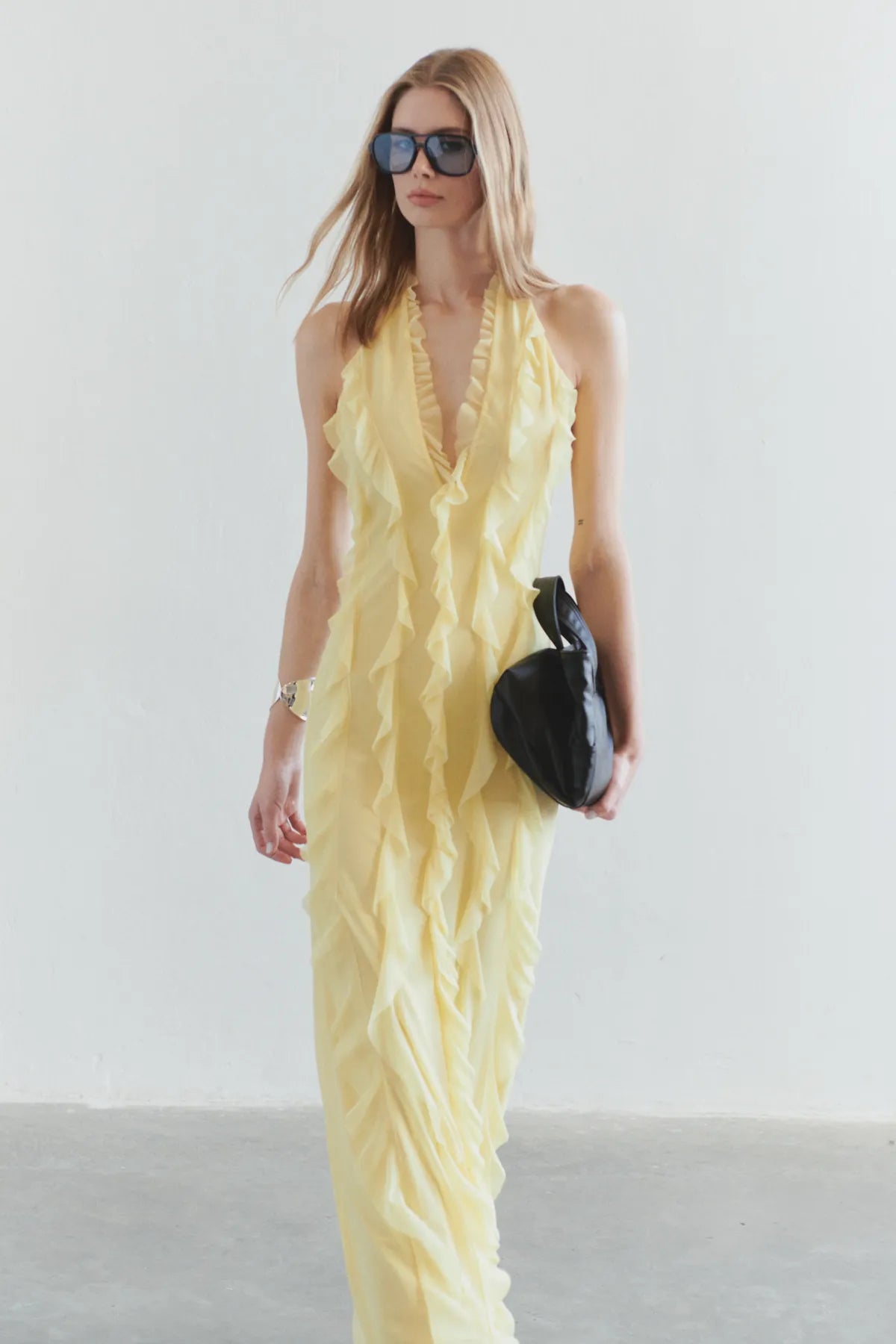 GOWNS – Pinyor