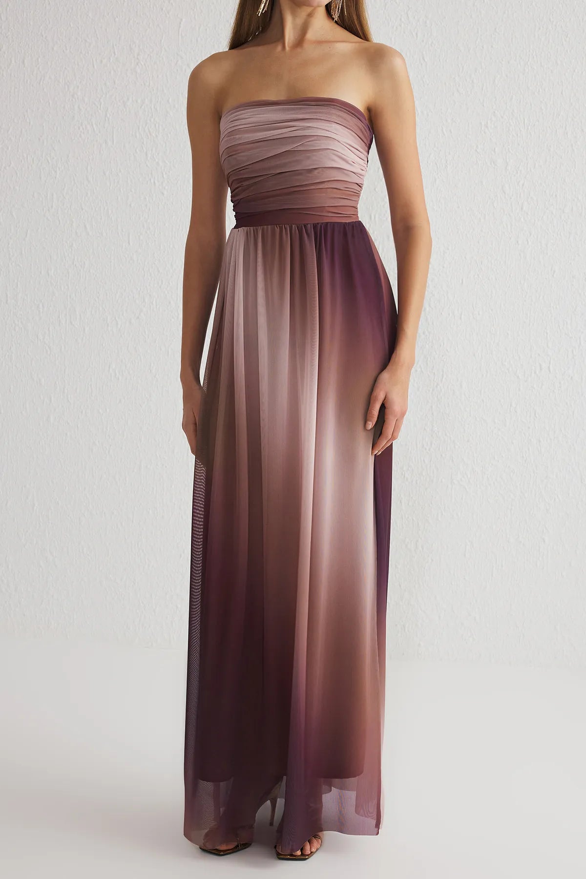 Almila Dress