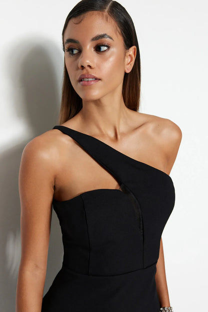 Mirelle Dress 2
